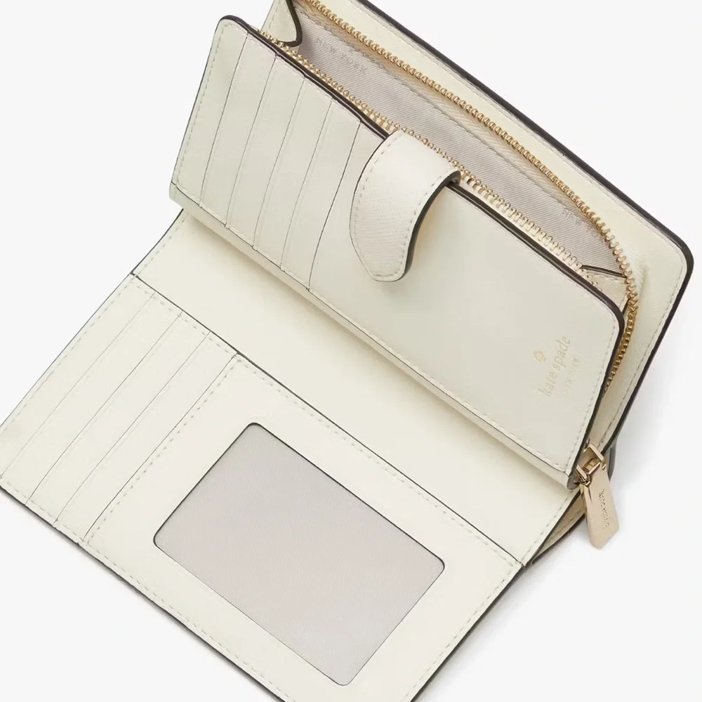 Kate Spade Schuyler Medium Compact Bifold Wallet
Meringue
NWT - Picture 2 of 16
